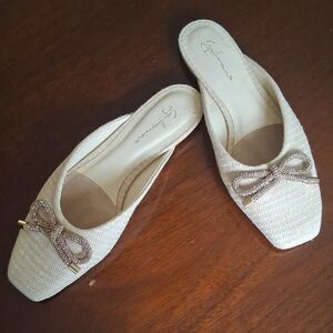 Guilhermina exclusively at ANTHROPOLOGIE Slides  N Cream